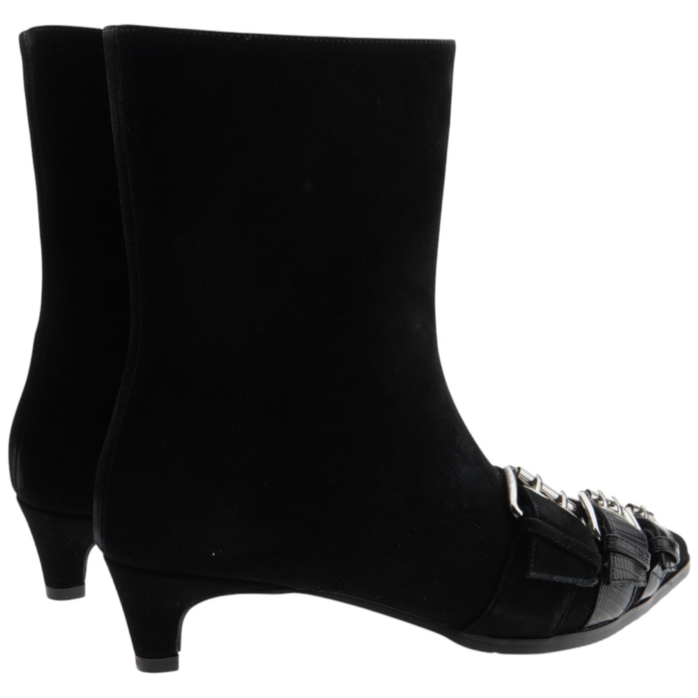 Botines punta y tacón bajo negros hebillas Noa Harmon | Carrilé foto 4