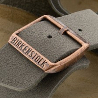 Compra Sandalias Birkenstock Arizona Unisex en Piedra | Carrile foto 7