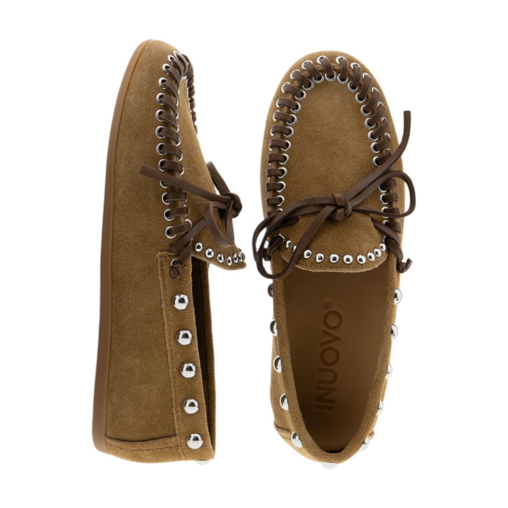 Mocasines serraje mujer con tachas Inuovo | Carrilé foto 2