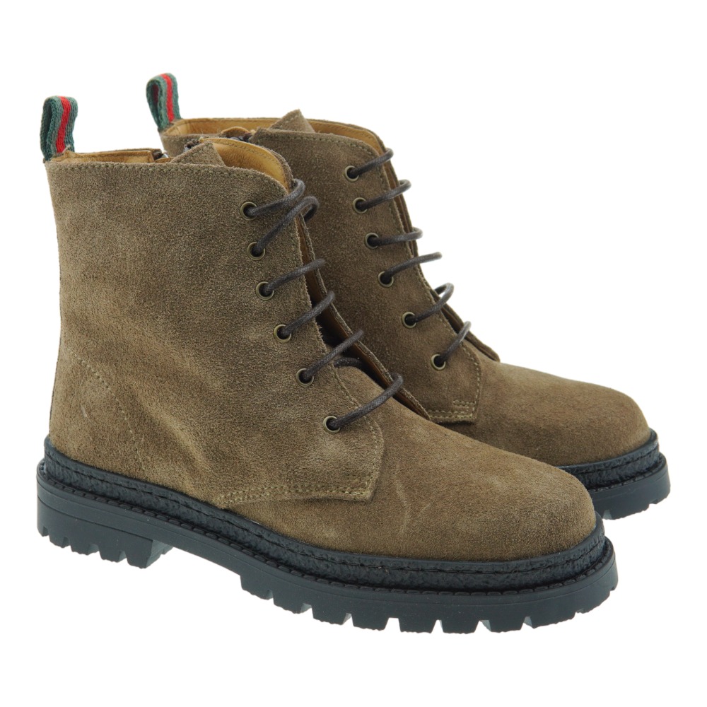 Botin piel acordonado estilo Martens Carrile C3976