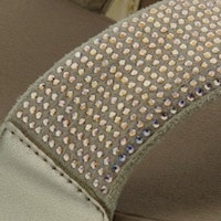 Sandalias plataforma mujer doradas con brillo | Fit Flop foto 5