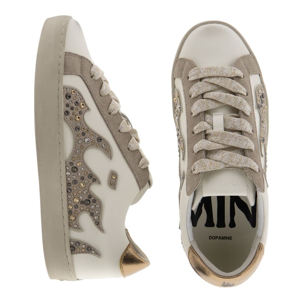 Zapatillas Gamin mujer Bibilou | Sneakers blancas con tachuelas foto 2