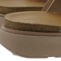 Sandalias plataforma mujer nude con doble hebilla | Fit Flop foto 6