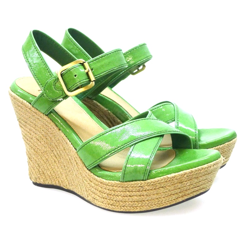 SANDALIA CUÑA Y PLATAFORMA CAÑAMO CHAROL VERDE UGG JACKILYN