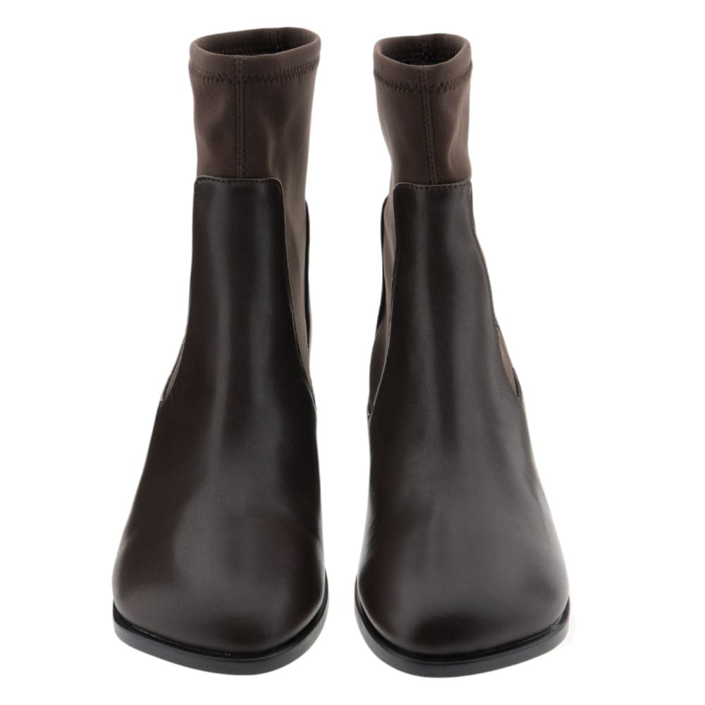Botines piel tacón caña elástica Camper | Carrilé foto 2