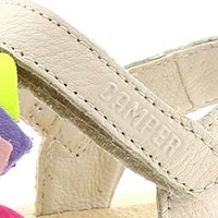 Sandalias piel hojas colores Camper K800334 foto 7