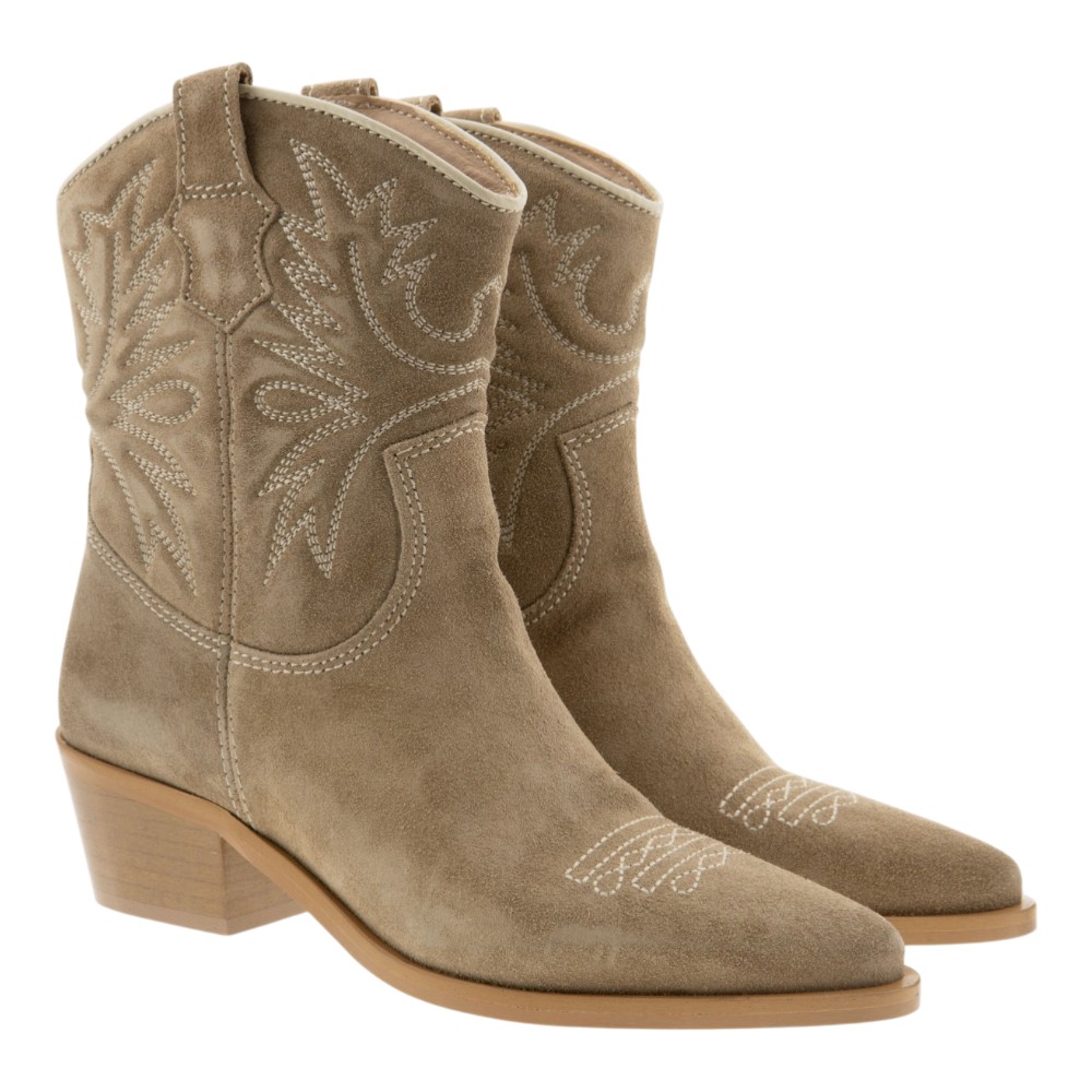 Botines camperos ante tacón bajo Vexed Laxe 7493