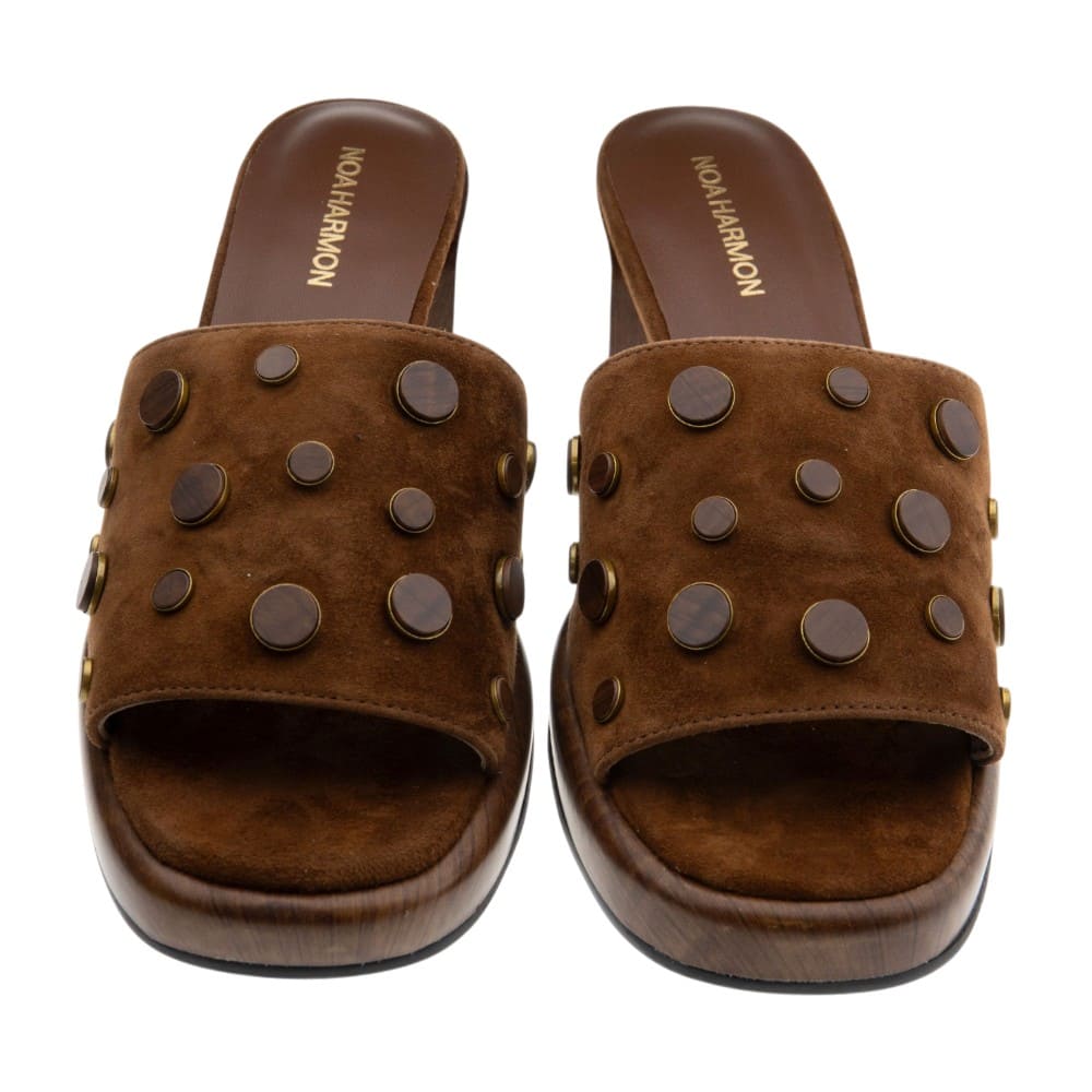 Sandalias pala tacón tachas Noa Harmon en marrón foto 2