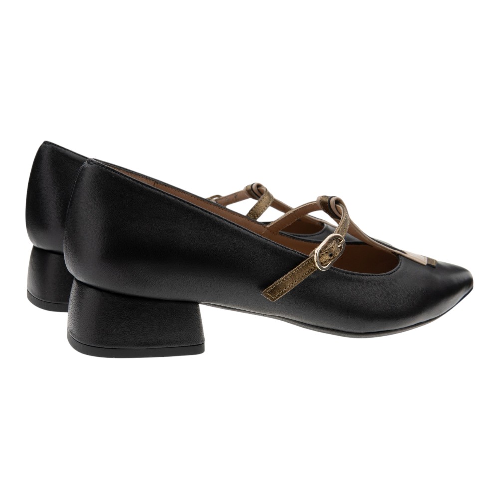 Zapato tacón bajo punta y hebilla negro Miuxa foto 4