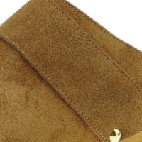 Zuecos serraje mujer color cuero con tacón de madera | Carrilé Woman foto 7