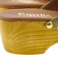 Comodidad y Estilo con el Zueco de Madera Estilo Ante Carrile Woman foto 7